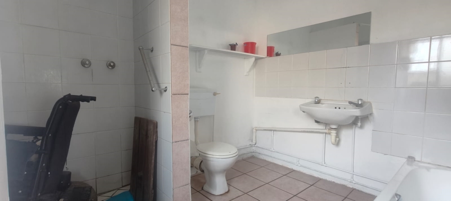 9 Bedroom Property for Sale in Bramhope Eastern Cape